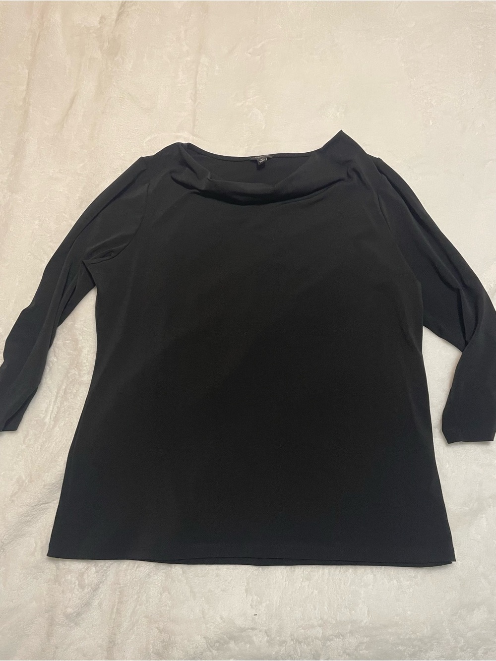 ANN TAYLOR BLACK BOATNECK LONG-SLEEVE TOP